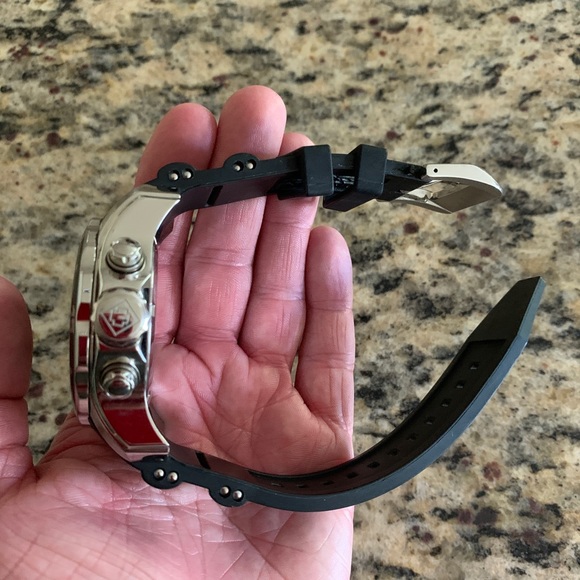 Invicta ProDiver 6977 - Picture 3 of 3